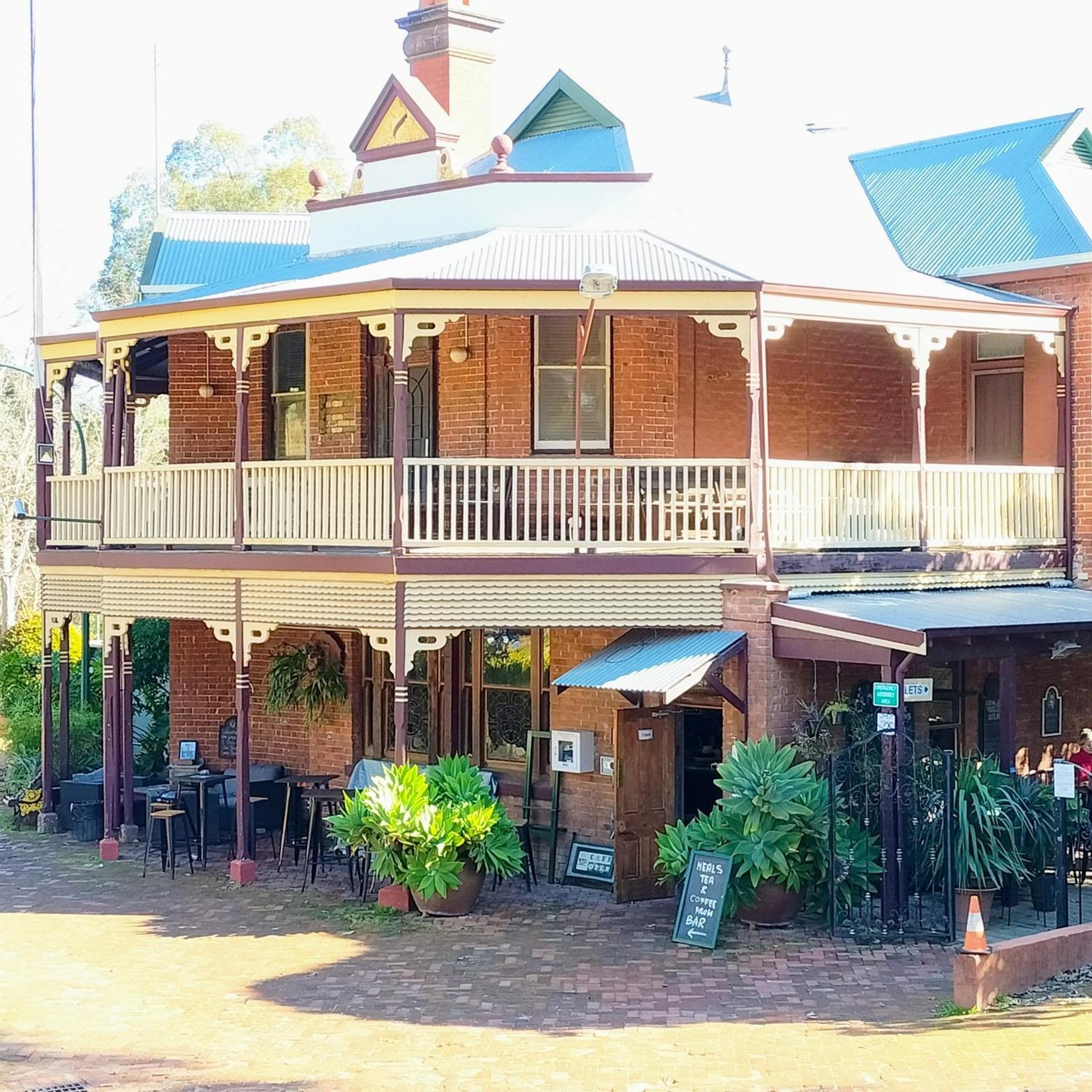 Mundaring Weir Hotel Esterno foto